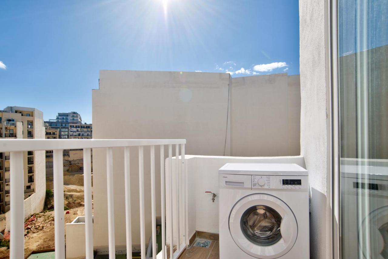 Sliema 2-Bedroom Central Apartments And Penthouse With Jacuzzi Εξωτερικό φωτογραφία